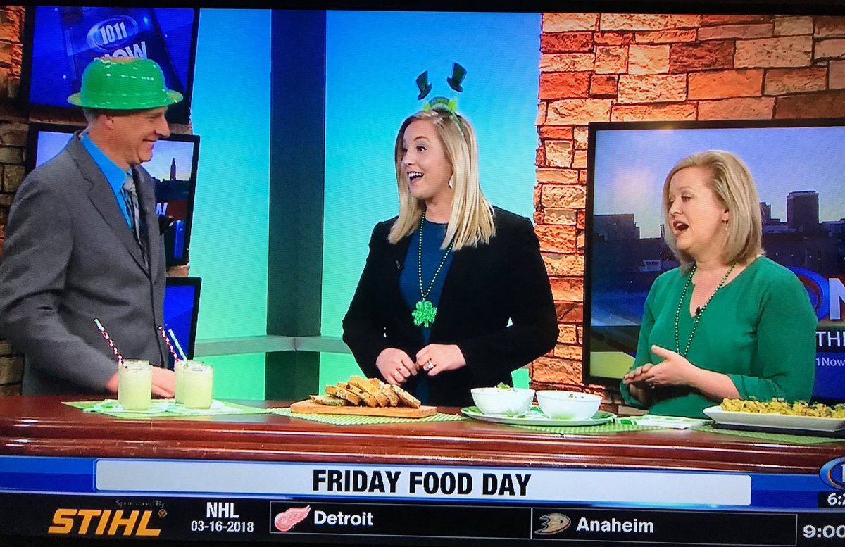 benpankonin's tweet photo. .@RDamber making the @1011_News crew a little festive this morning. #goodInGreen #bringthefun #StPatricksDay2018 https://t.co/8kaGkAj6fk