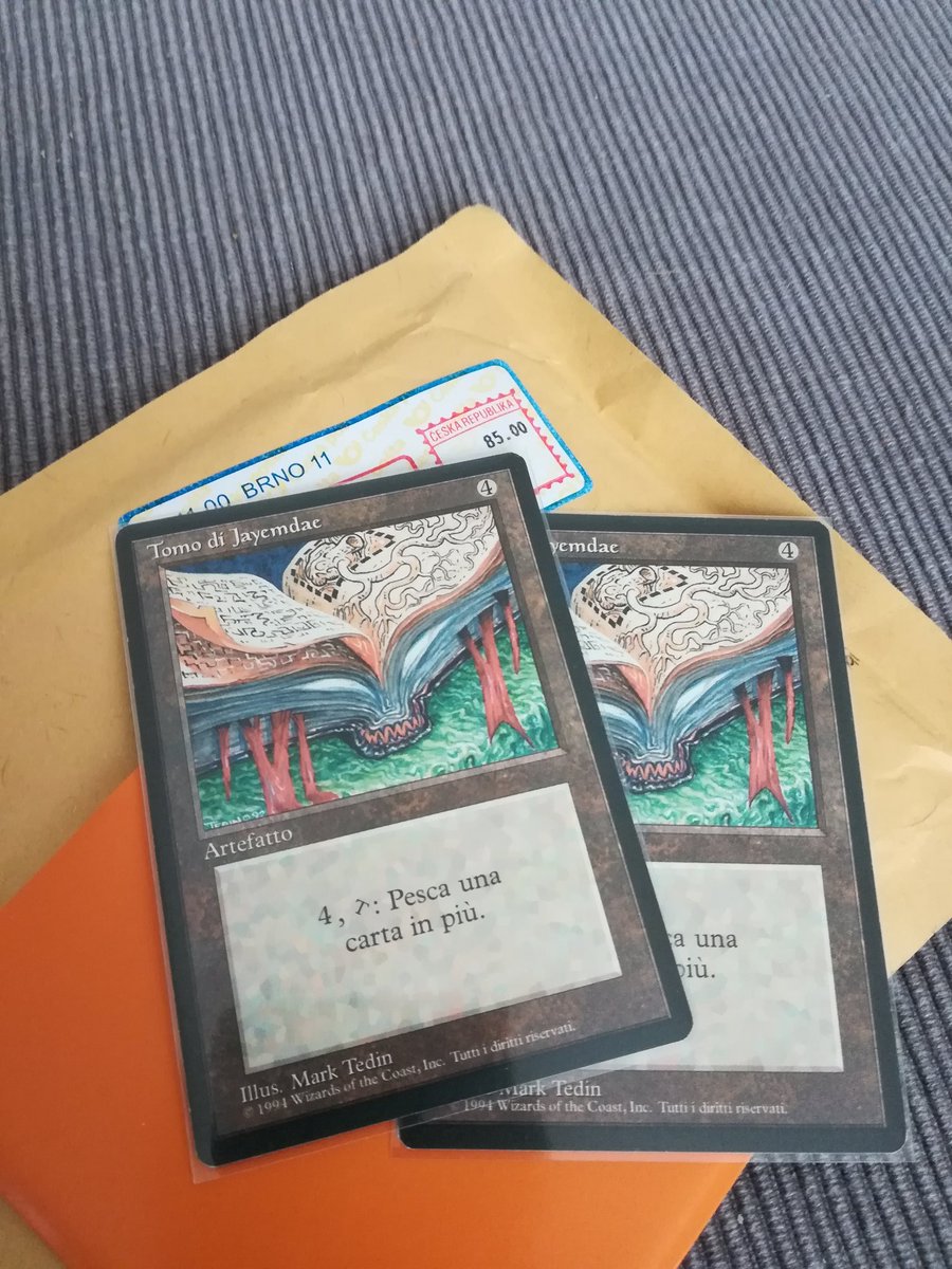 Hedronik's tweet photo. Got mail today! Some sweet Italian BB Tomes. #MTGNostalgia #OldSchoolMTG https://t.co/it15UiqKz5