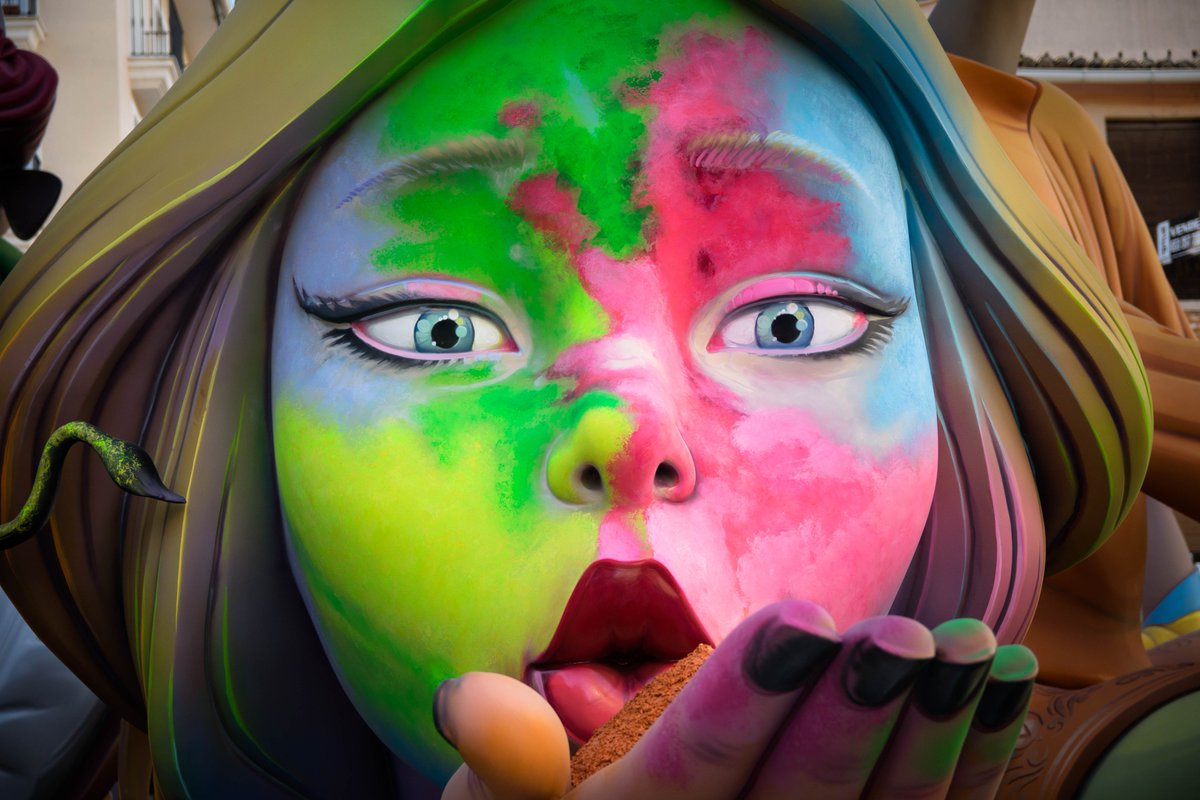 CarlosRodriF's tweet image. #Gandía se llena de colores, luces y pólvora. Aqui una #fotografía, empiezan las #Fallas2018 📸