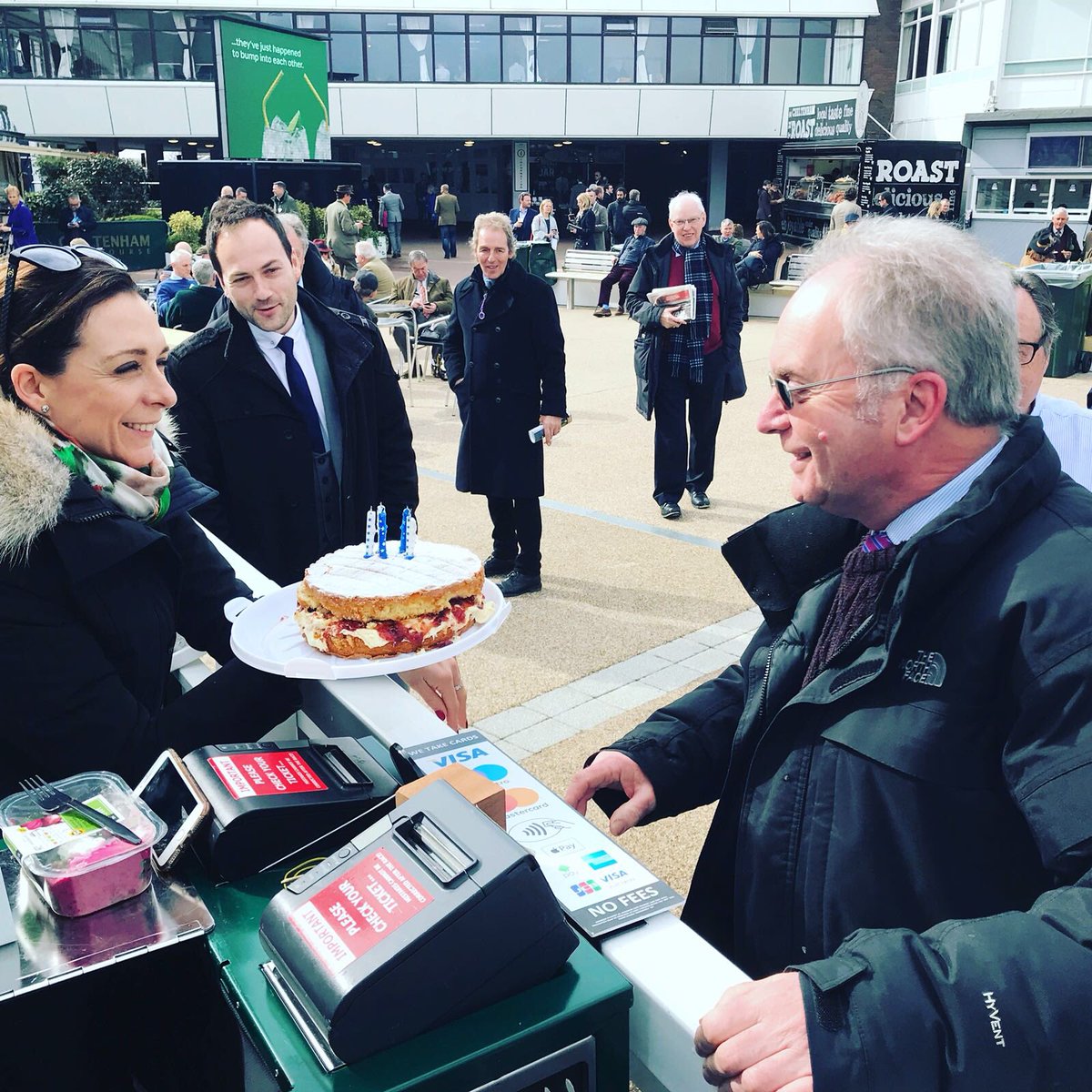 PickwickBevan's tweet photo. Ian celebrates his 70th birthday at Cheltenham today!!  🎂 https://t.co/8QrvlNUjA2