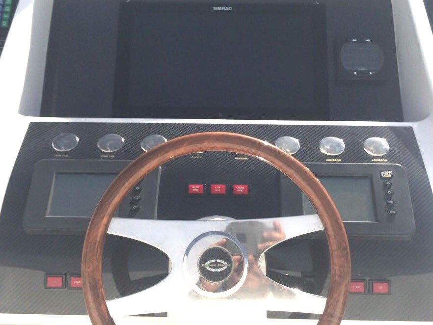 Clipcarbono's tweet image. 🇪🇸🇬🇧🇵🇹
Sustitución de consola en MAGNUM MARINE 60 😎😏
.
Replacing the console in MAGNUM MARINE 60 😎😏
.
Substituindo o console em MAGNUM MARINE 60 😎
.
@MagnumMarine60 #MagnumMarine @MagnumMarine_NC #marine #carbon #carbonfiber #clipcarbono