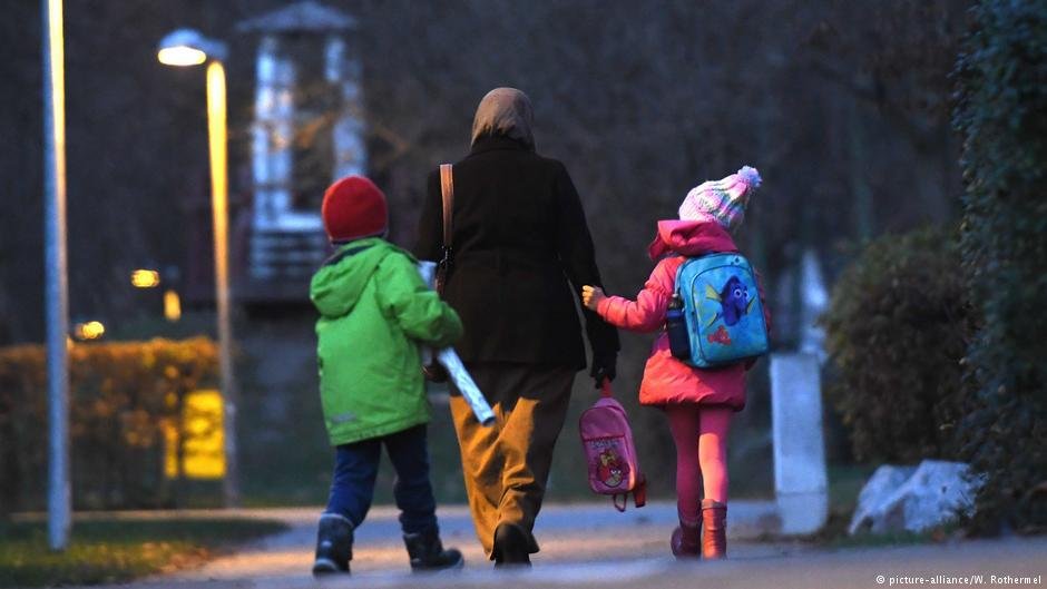 InfoMigrants's tweet photo. Family reunification in Germany: The two-year suspension period has been extended until July 31. What's next?
#subsidiaryprotection #asylumseekers #refugees #LegalAdvice
https://t.co/rX5JOPHFPx https://t.co/vFINXjHfqN