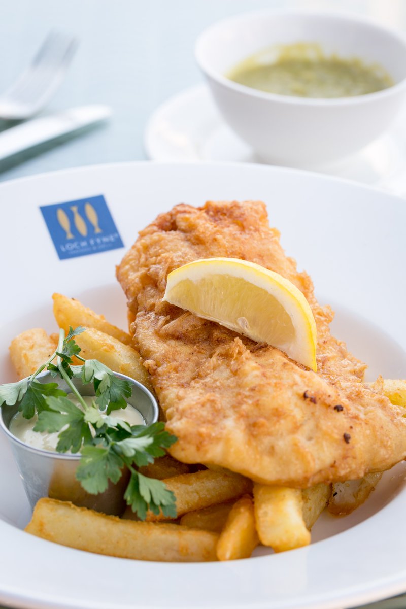 With the sun shining and #Spring upon us what could be more wonderful then sitting at the sea front dining with friends at <a href="/GunwharfQuays/">Gunwharf Quays</a> with over 30 food choices there is something for everyone! #TheGuide2Surrey #Portsmouth #Foodie #DayTripper #CommunicatingWithOurCommunity