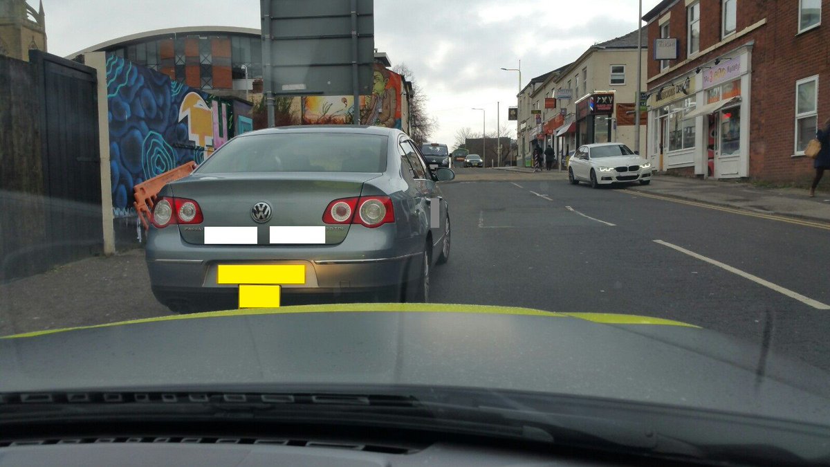 LancsRoadPolice's tweet photo. Taxi driver issued TOR for running a red light on the Adelphi Roundabout. Not acceptable, especially with passengers on-board. #T1TacOps #HO32 https://t.co/6Y1Ga7WEDt