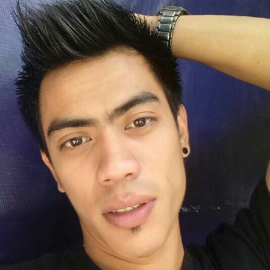 CArgaretha's tweet photo. OMG! Kamu harus melihat ini. #BIGOLIVE.  
https://t.co/ZDOOeoBNpg https://t.co/nY7LbbpBap