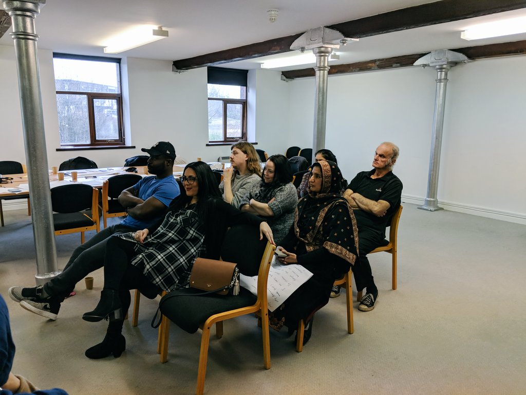 SajidHDA's tweet photo. #dragonsden style pitch at our business start up course today! @E4All_NW #Enterprise #StartUp #Lancashire #GrowingLancashire #letsdothis https://t.co/CwJfAUP9mx