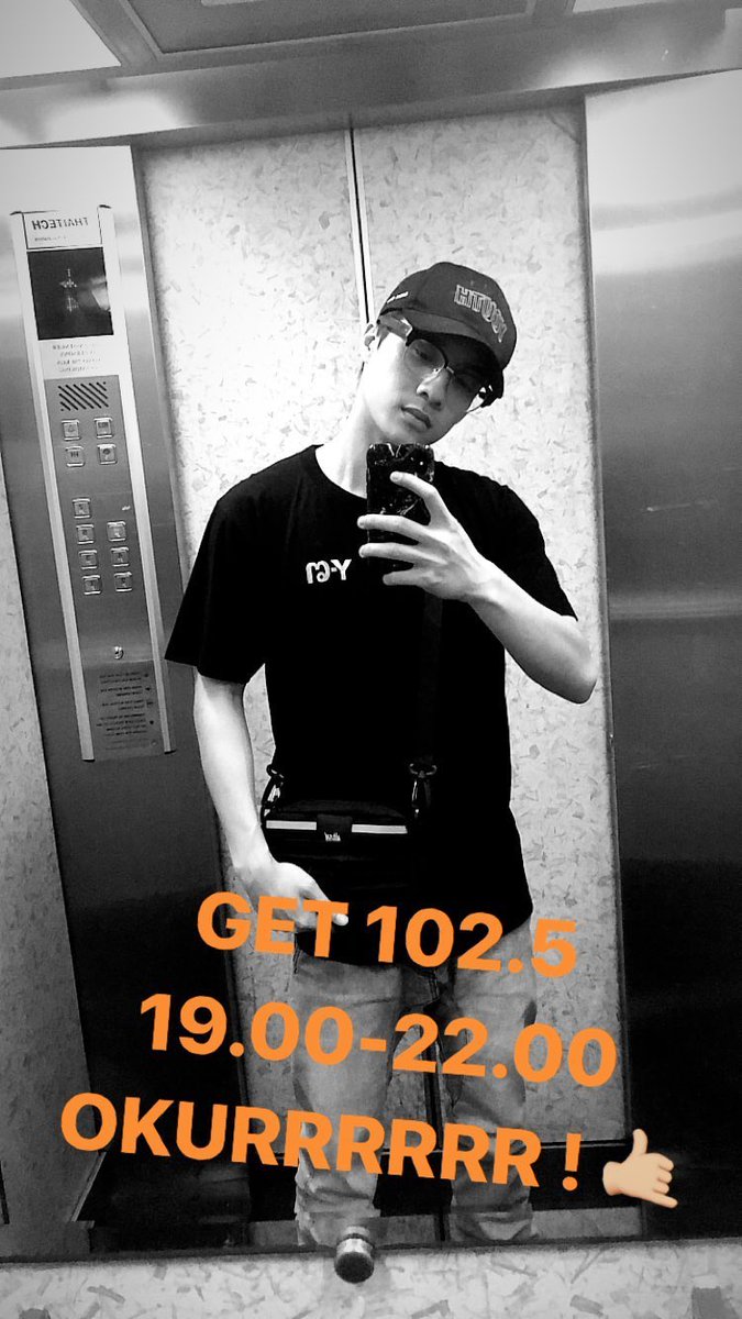 PpeemPals's tweet photo. 「pmpeem ig story」 Stay Tuned! 19.00-22.00 ทาง GET 102.5
#pmpeem #TUSexyBoy #GET1025 https://t.co/6CTM1Ad7C8
