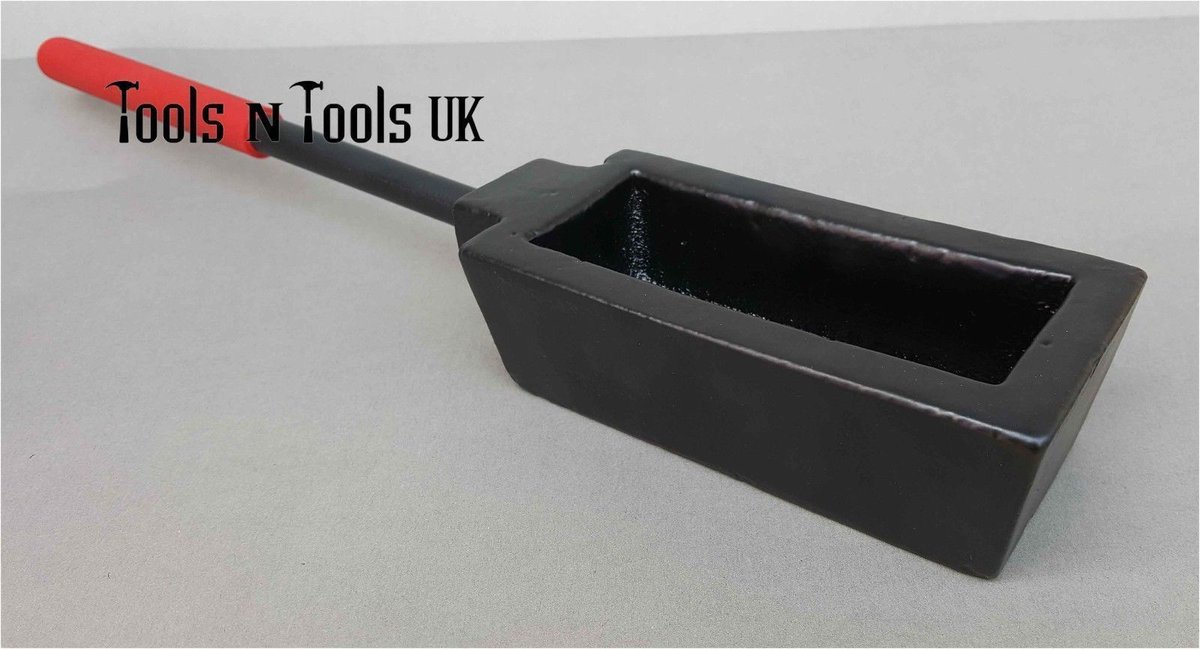 ToolsNTools's tweet image. 4 KG Long Handle Cast Iron Ingot Mould Silver &amp;amp; Gold Bar Scrap Crucible Furnace. toolsntoolsuk.co.uk

#jewellerymaking
#jewellerytools
