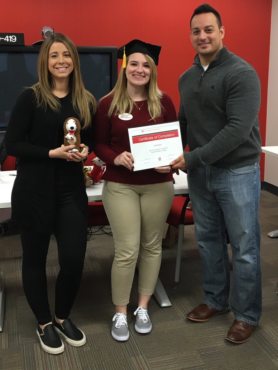 MariaKordell's tweet photo. BC Graduate D419 ETL-Julia! So proud of you! T1224 Represent! 🙌🏻 https://t.co/5ZZrIFTDxR