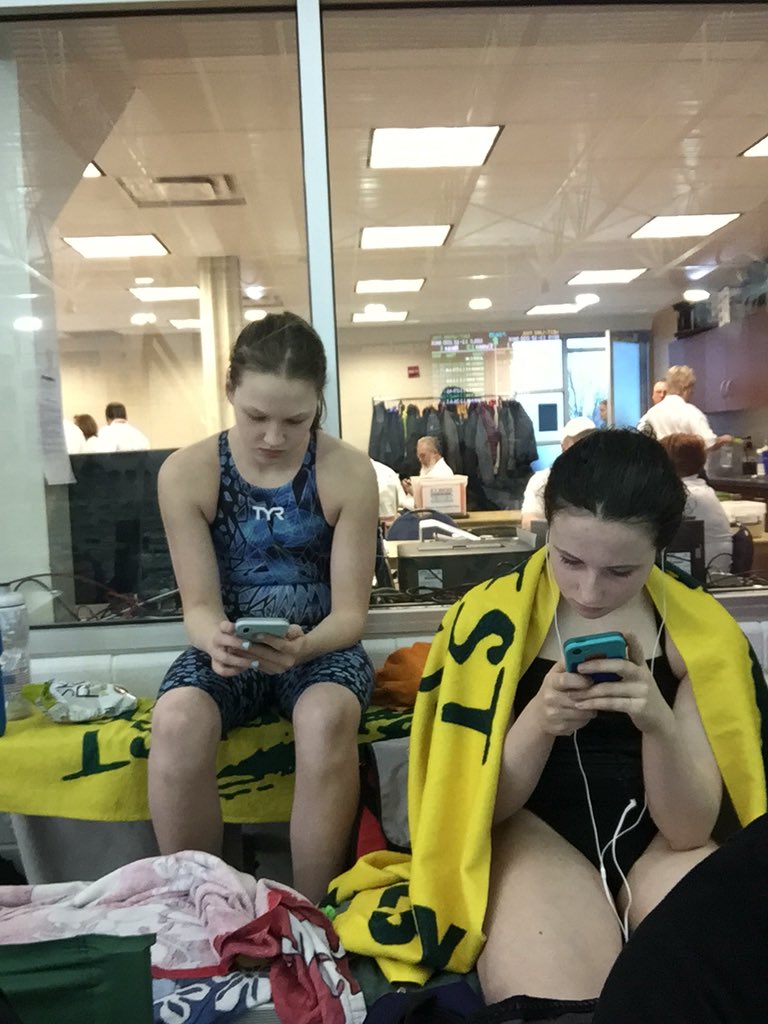 SwimLFSC's tweet photo. Yep, weβre ready for Day 2 of JOs! #SpeedDuck #SwimLFSC https://t.co/NtzzSdmzO1