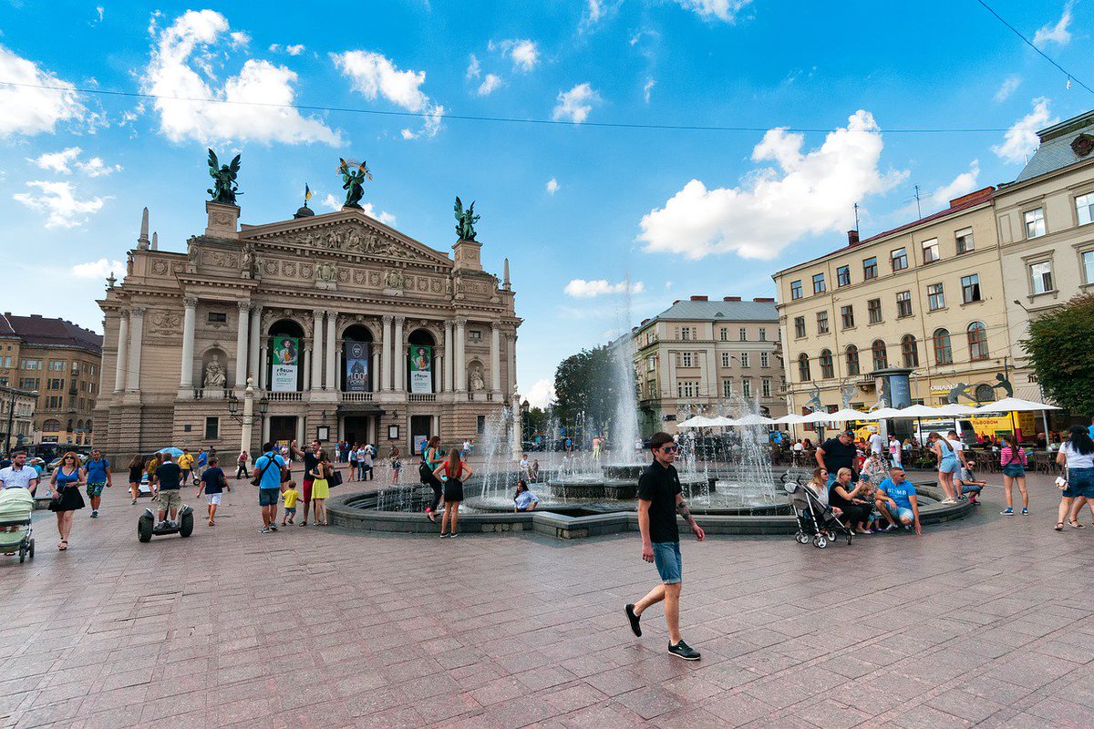 MissionEurasia's tweet photo. Please pray for a #SchoolWithoutWalls event called Living Movement, which is taking place in Lviv, Ukraine today and tomorrow. https://t.co/e6KyO7FxWh