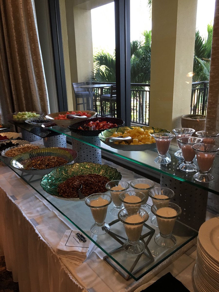 BKellyPhD's tweet photo. A delicious way to start our training.! #collaborativelawboca https://t.co/OlAMlczhgr