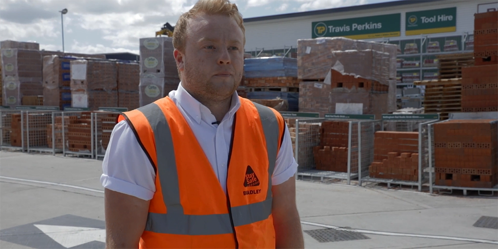 Find out why Brad from <a href="/TravisPerkinsCo/">Travis Perkins</a> in #Leicester and other leading #buildersmerchants would recommend using TwoTwenty: ow.ly/LoLH30hPzOV