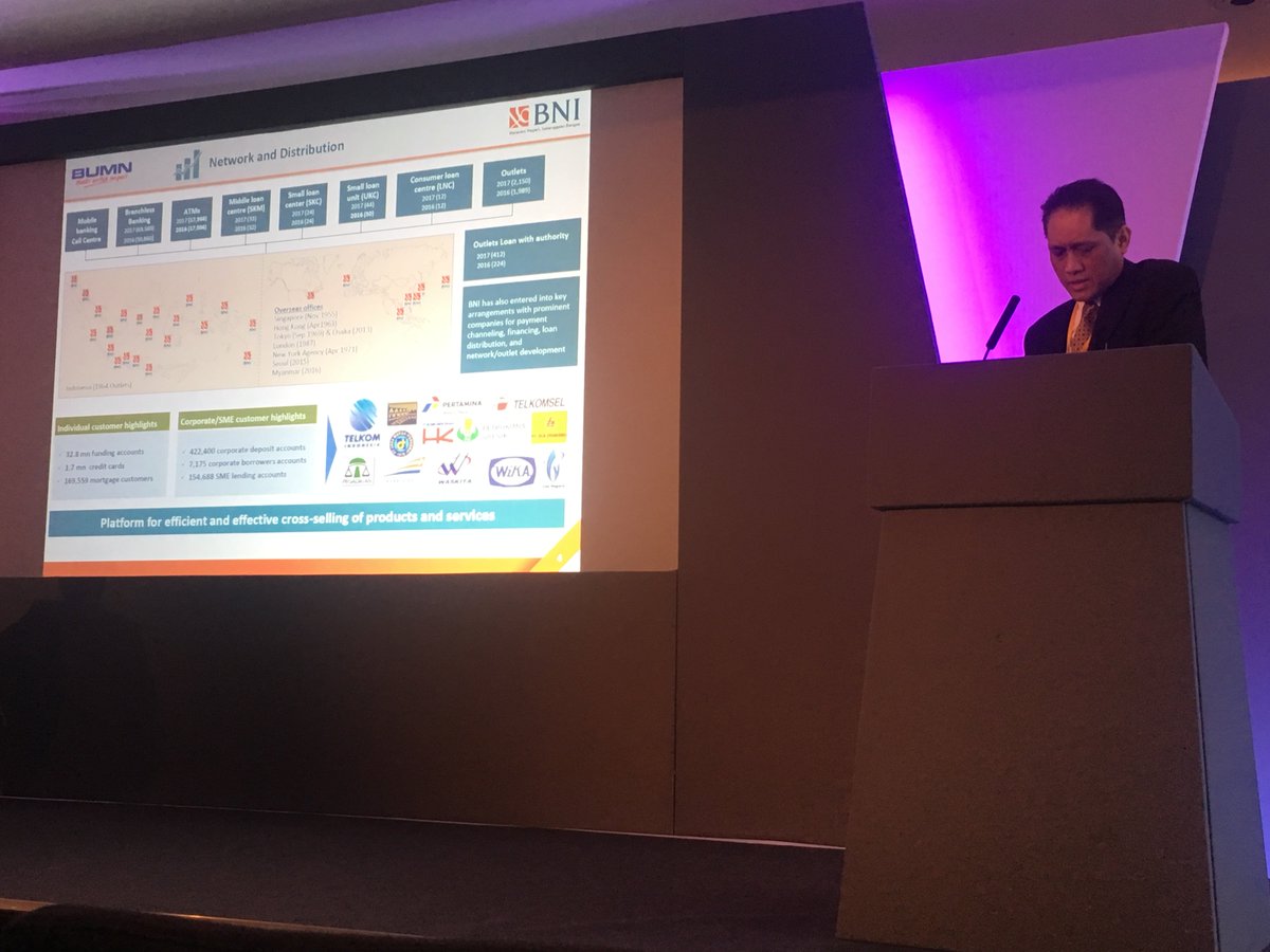 IIPCLondon's tweet photo. Head of @BNI46London presents the important roles of @bni in development of infrastructure projects in Indonesia, such as 14 toll roads, construction of terminal 3 of Soetta Int'l Airport, power plants, and Palembang and Jabodetabek LRT @KBRILondon @bkpm #IIIF18 #investindonesia https://t.co/WsbcBeX9GB