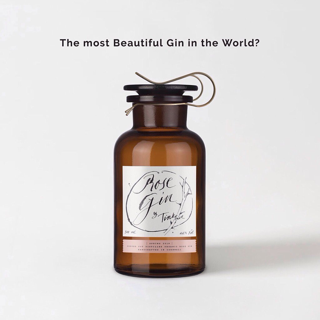 LamiroySurf's tweet photo. Super excited to share this - link in my bio - simply the most beautiful gin in the world! https://t.co/8SkSp24olV https://t.co/TgXeRIdVoU