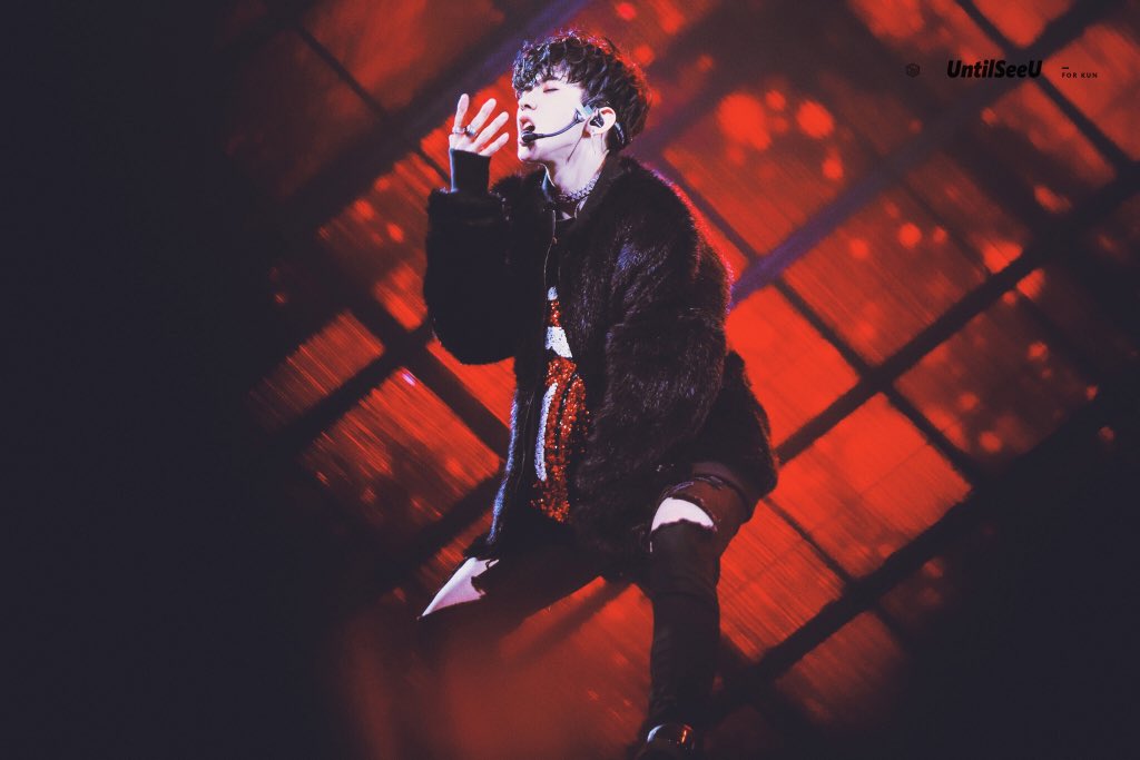 UntilSeeU_0802's tweet photo. 20180316/听听我说的吧

#偶像练习生 #蔡徐坤 #caixukun #idolproducer #채서곤 https://t.co/8O1BKkTHg2