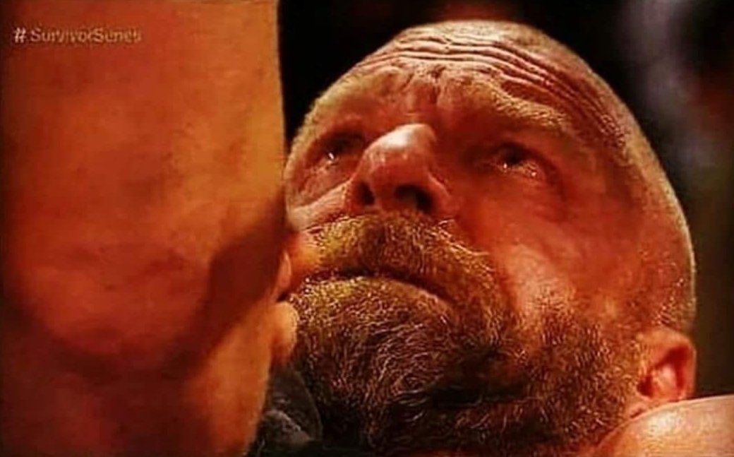 Trueanimehero's tweet photo. When that #InfinityWar trailer dropped and the Marvel fanboys are coming but you're a D.C. fanboy😂🤦🏽 https://t.co/whRCYjhYKD