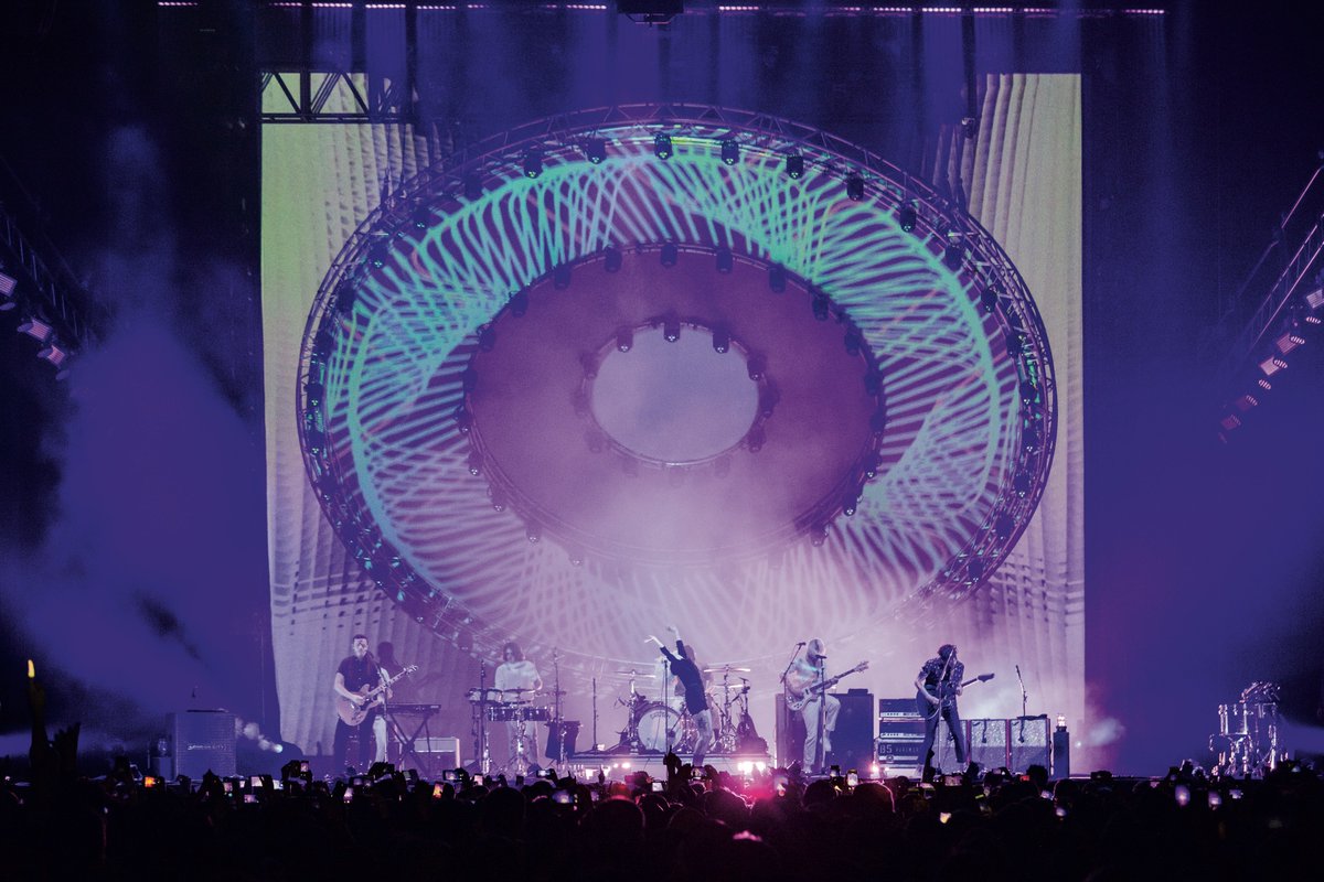 tpimagazine's tweet photo. .@paramore crossed the Atlantic with a freshly tempered show design for #TourThree, including shows in Cardiff, London, Birmingham, Manchester and Glasgow. @tpimagazine’s Ste Durham was on site at Manchester Arena to meet the crew ⚡ https://t.co/imeESCkig8
📸: @andrewbenge https://t.co/NhyGc9Xs8j