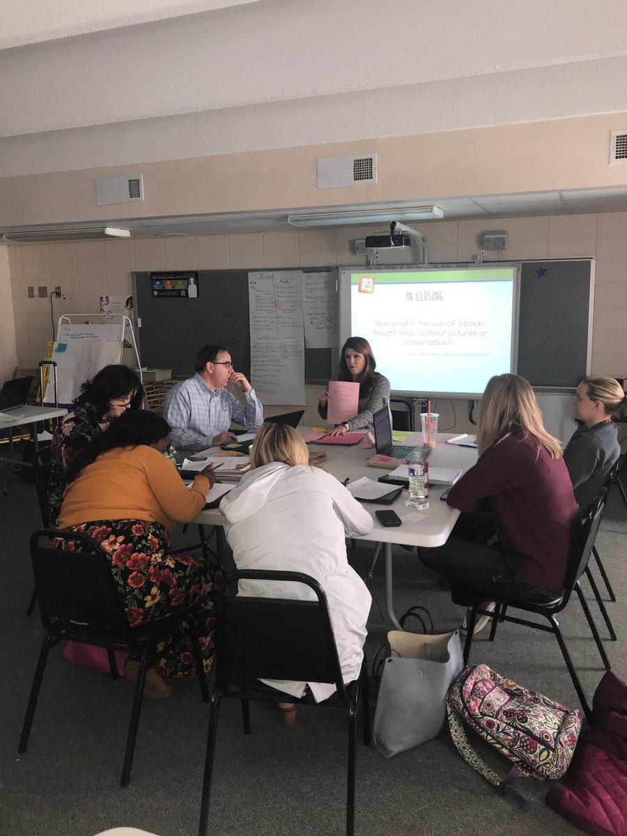 AlexanderElemen's tweet photo. Our teachers fine tuning their craft with Interactive Read Alouds! #SCcoaching #teachSC #loveSCschools #teachersget2 https://t.co/VF9tnc99uh