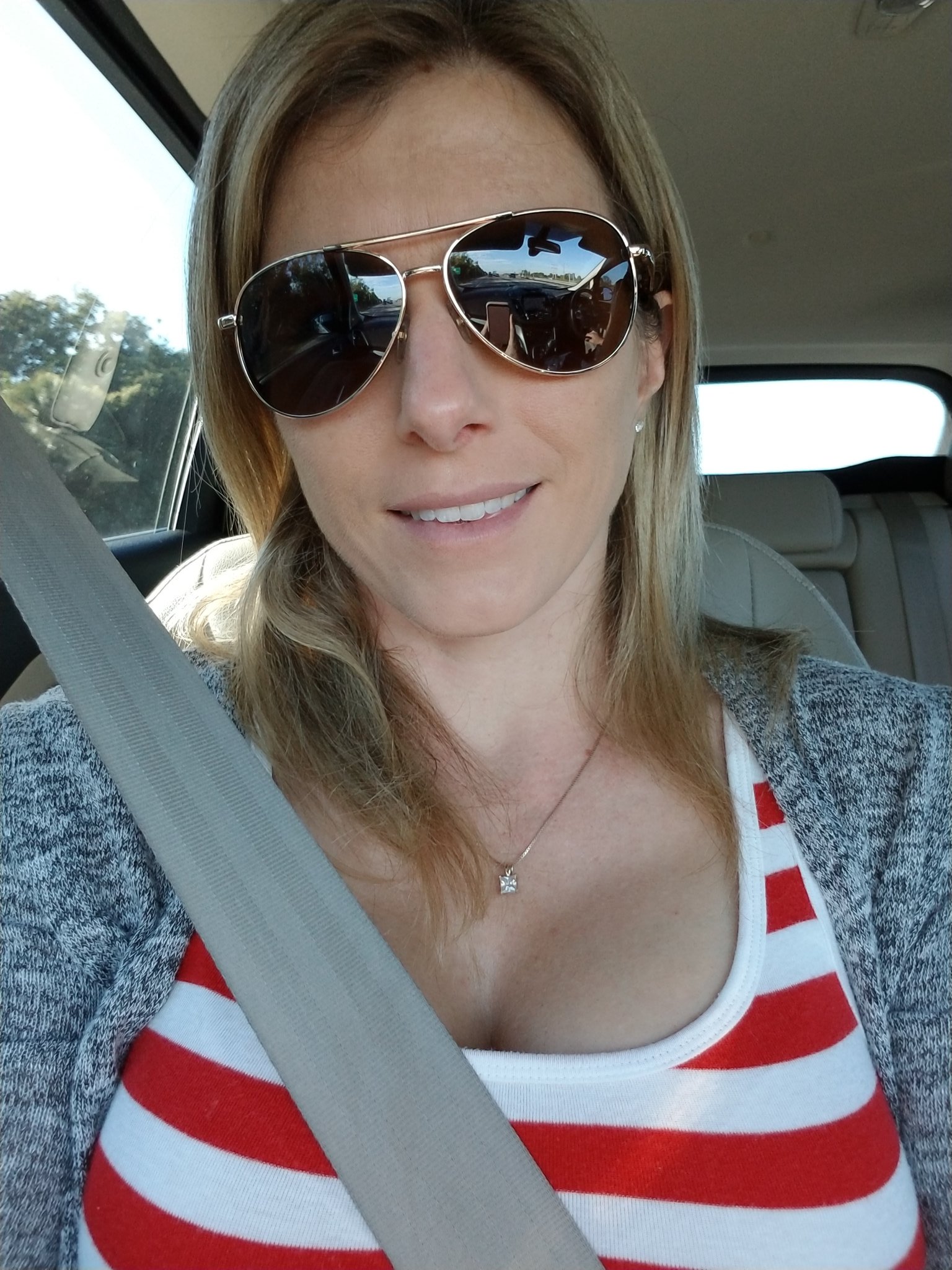 Cory Chase sur Twitter : "Text me. On the road so entertain 