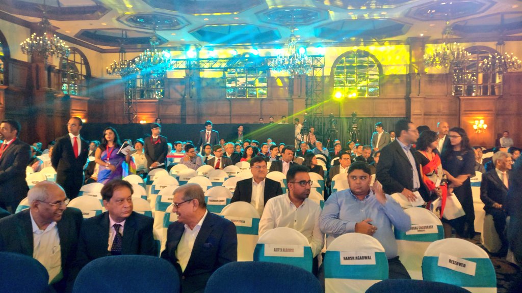 et_bca's tweet photo. Delegates have started arriving. 6th ET Bengal Corporate Awards is about to start. #ETBCA2018 @TajBengal https://t.co/cHASeRvZxT