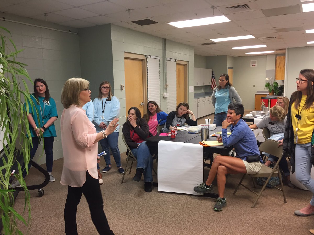 spearceus's tweet photo. @rogerscath1 Welcome to JLN Elementary. Fairhope, Al https://t.co/FRMzWbkQyJ