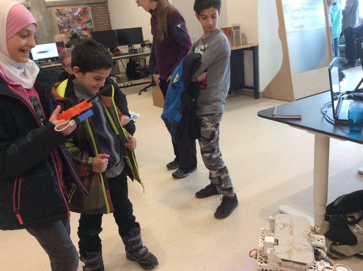 ericabregman's tweet image. Thank you @RobotGrrl for the robotics demonstration on March break. Youth: How many days does it take to build a robot? Robot Girl: YouTube and two years of prototyping. @pdottawa