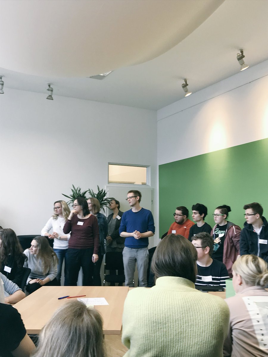 mglukhova's tweet photo. Heute unterwegs auf #cdcamp18 CodeundDesign in Düsseldorf als Coach. Wahnsinn was da für Ideen und Energien hier so ist! https://t.co/J0PA2uQOtq