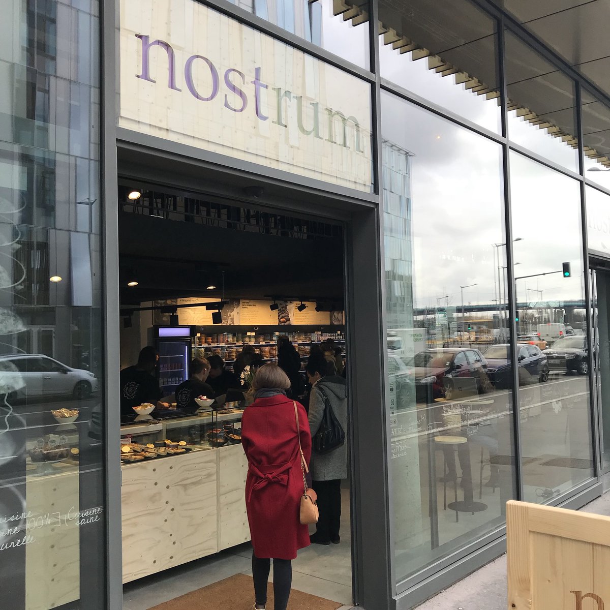 Nostrum_France's tweet photo. Ça y est ! Le Nostrum de Lille Perspective a ouvert ses portes ! Rejoignez nous et venez goûter notre cuisine 100% naturelle ! #nostrum_hautsdefrance #nostrum #fier https://t.co/4KQo9KGNFU