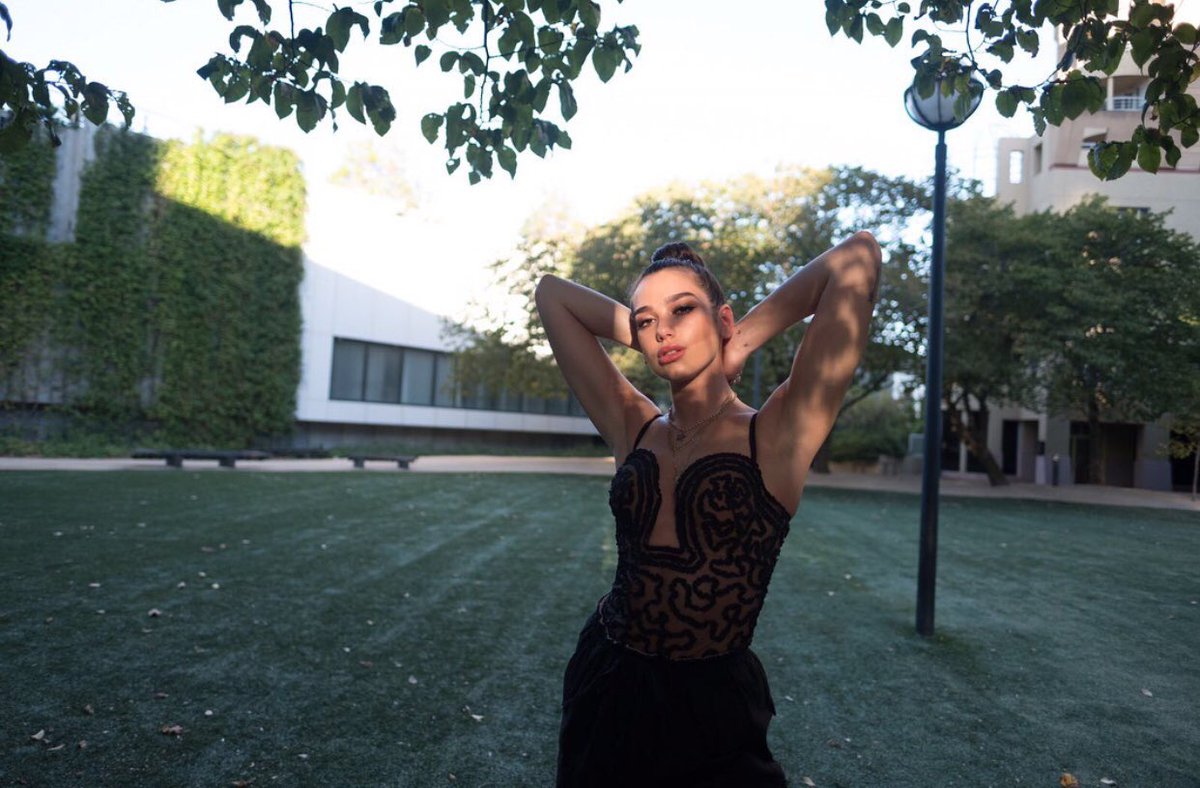 ___linjp's tweet photo. 全部が魅力的なDua Lipa🖤 https://t.co/nh2JCyAc92