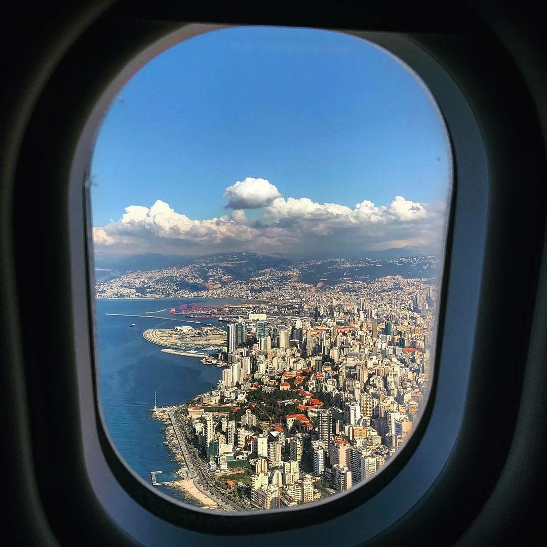 LebaneseProblem's tweet photo. Nothing better in life than landing in #Beirut 🇱🇧 https://t.co/yrsjzApCHN