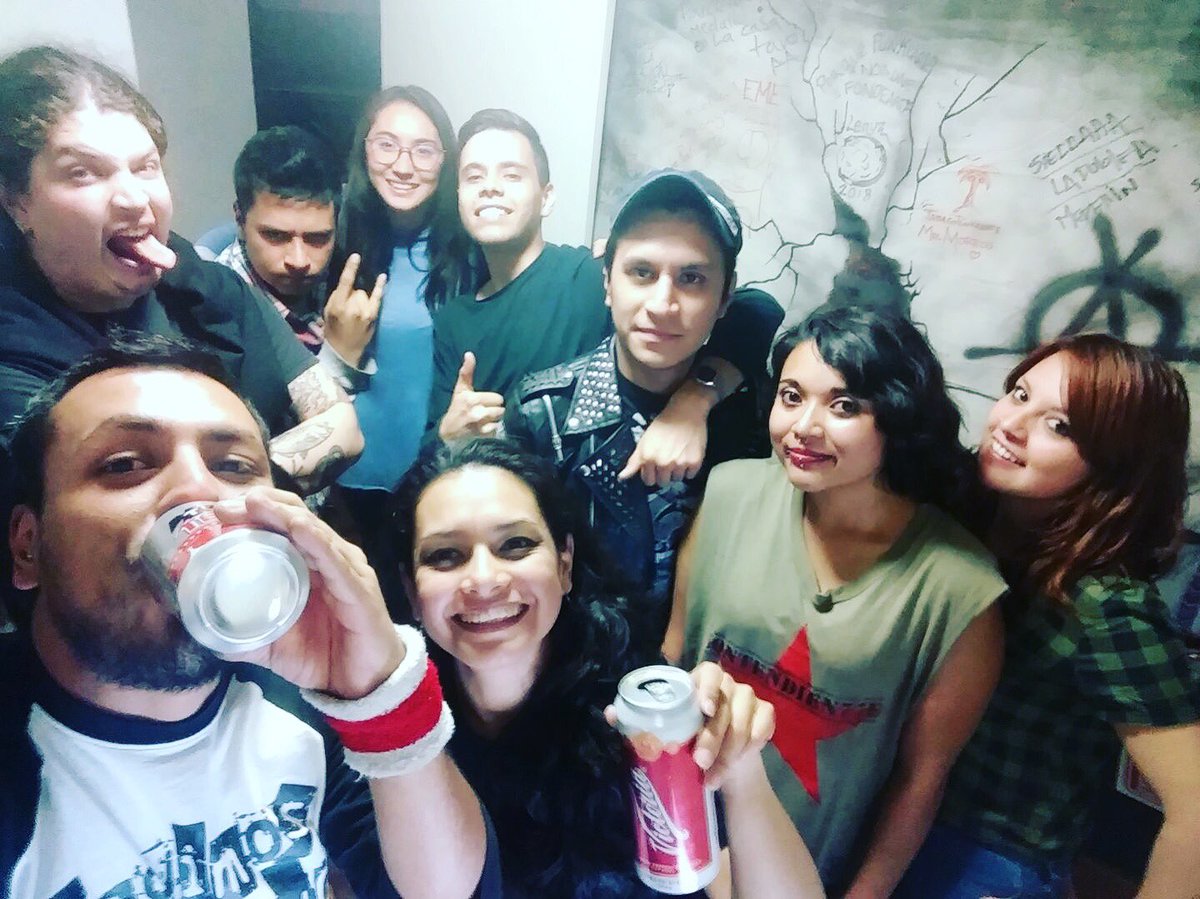 PunkeArte's tweet photo. Así termino PunkeArte 86 junto con nuestros #Contendien77e https://t.co/f6o1GYFeoe