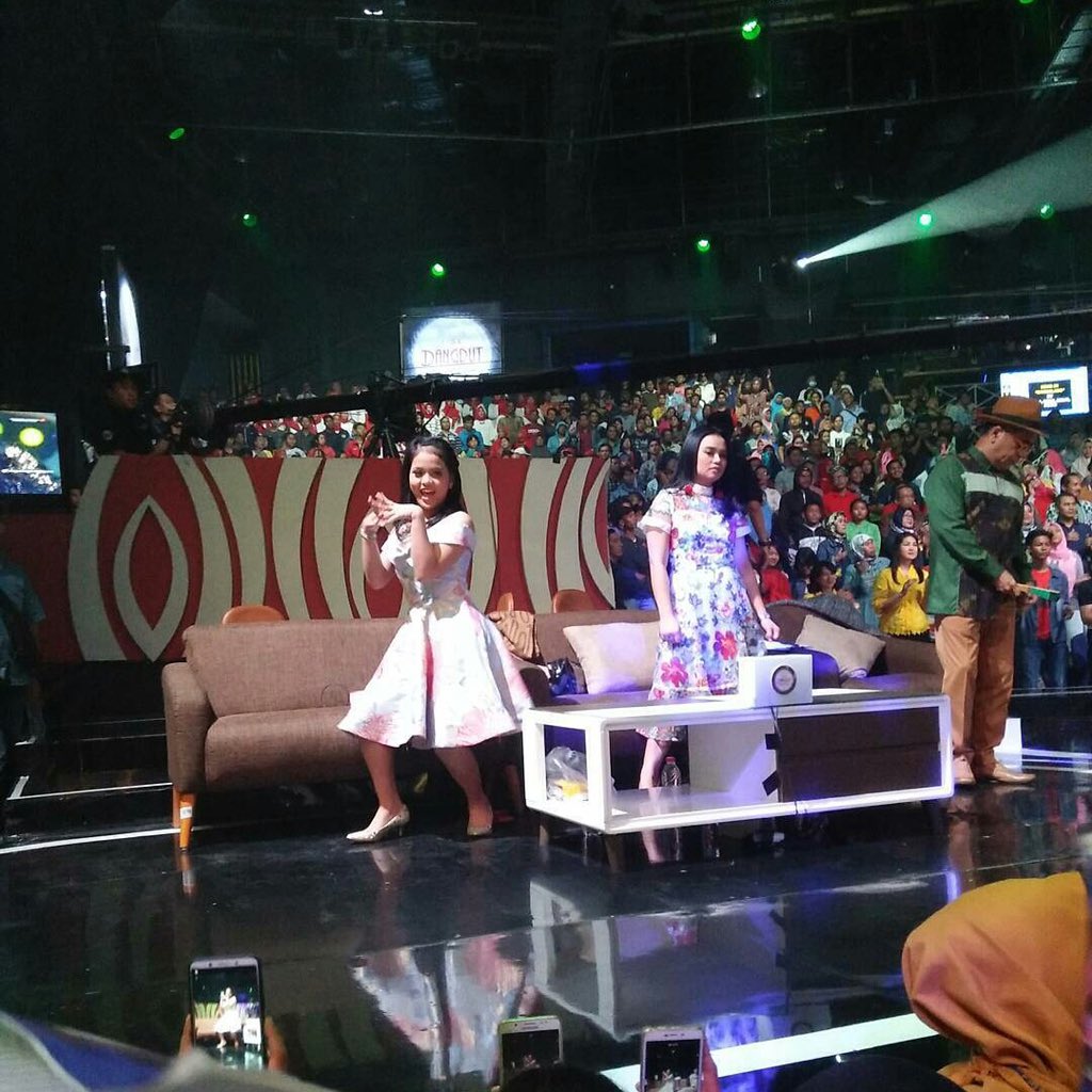 aiihhhhh kelakuan incess Puvers 😂🙈 #AdaPutriDiLIDAIndosiar