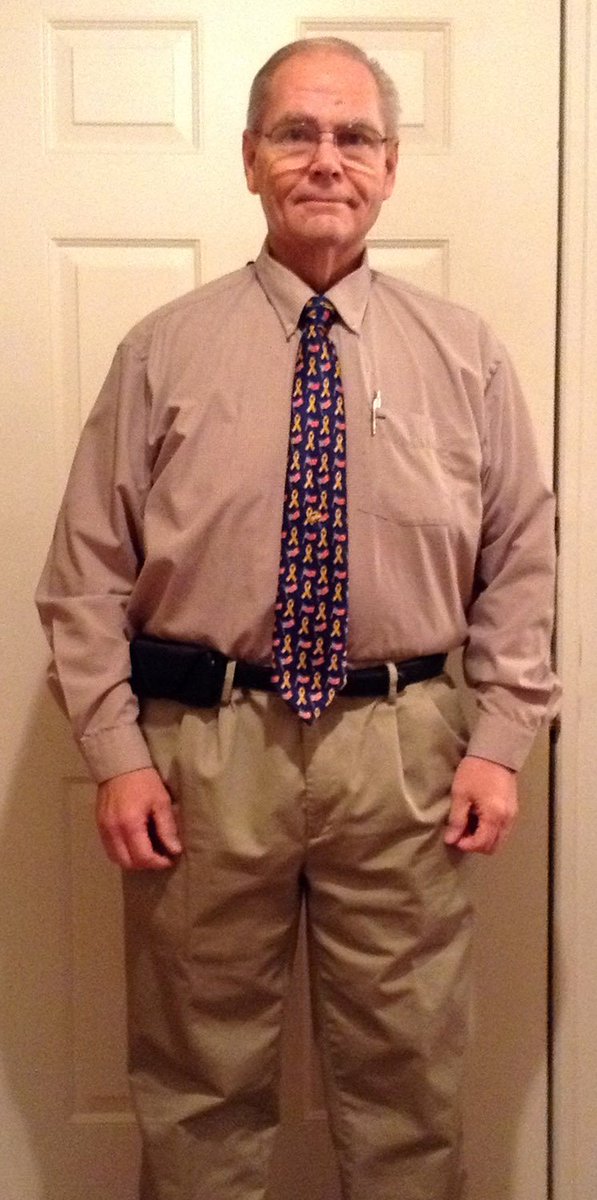 FortKnoxKY's tweet photo. #OntheFrontPage
IAHC AWC weighs client's successful loss 120 pounds later 
For more on this story, checkout #TheGoldStandard or: https://t.co/8BMnBH1kz7
For more info or to make an appointment with the Fort Knox AWC call (502) 624-0408 Photos courtesy of Clarence Gibson https://t.co/s1zyLTNHSp