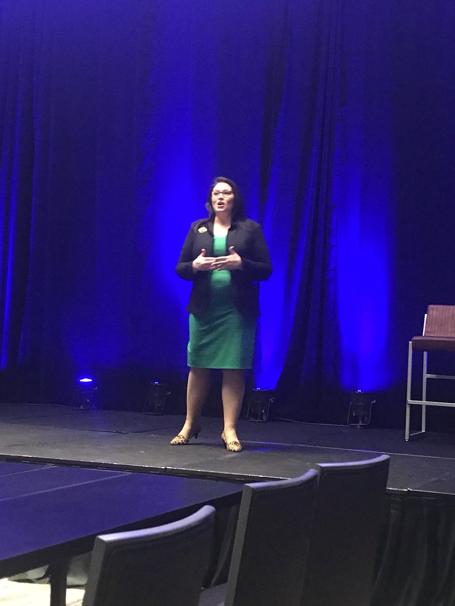 sbarrett01's tweet photo. “Video is the new power tool in your social media game” says @FarrahFite of @mobarnews at #BLI18 Pick one social media platform and be awesome at it. https://t.co/pUBv7nggr7