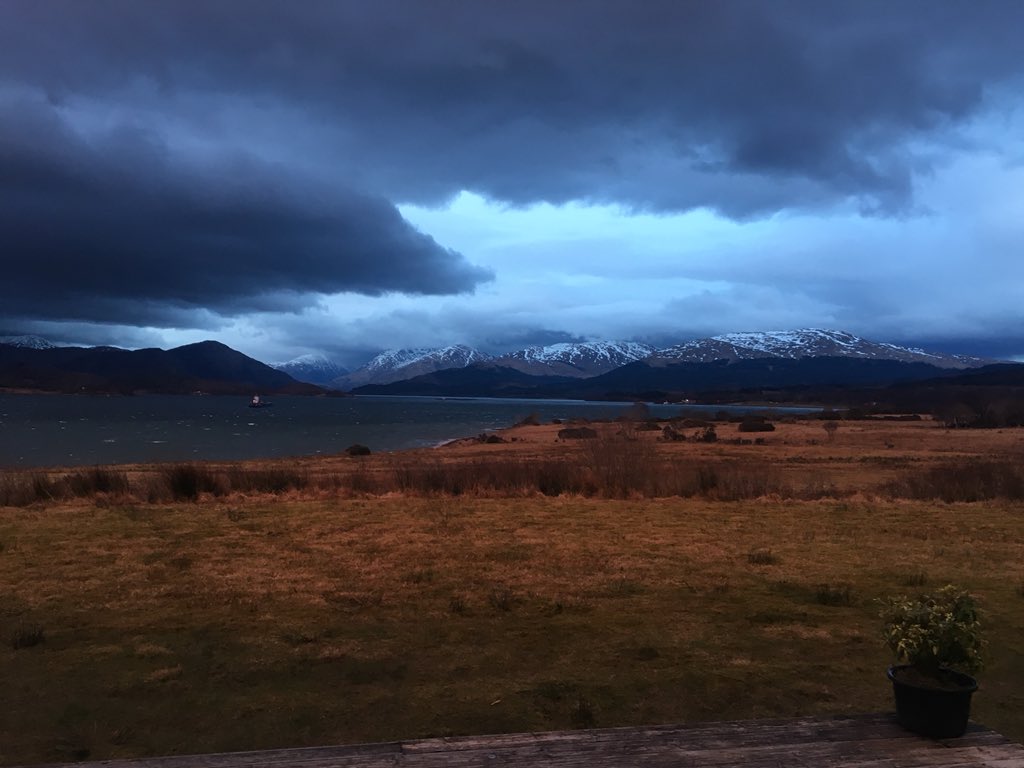 Loch Linnhe bathed in red light, last day of a lovely holiday #Scotland #Argyll #nofilter