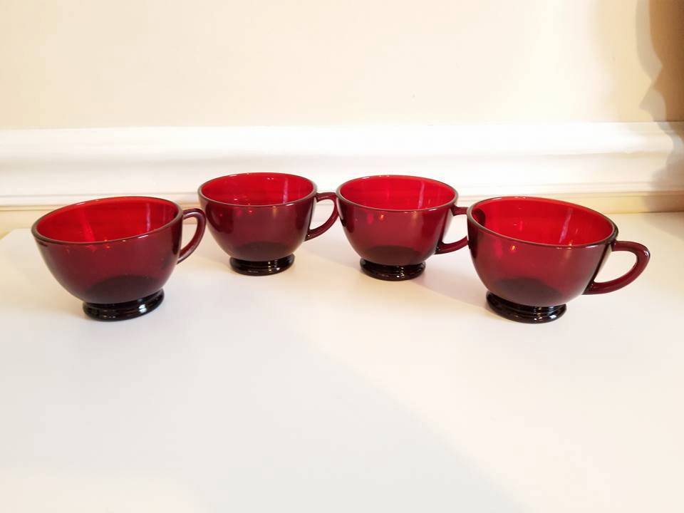 JunkYardBlonde's tweet photo. Vintage Ruby Red Glass Mugs, Set of 4, Red Mugs, Vintage Glass Cups, Ruby Glass Teacups, Ruby Glass, Holiday Glassware, 1960s https://t.co/aV0kyX7ptv
#red #gotvintage #1960s #vintageglassmugs #junkyardblonde #setof4 #redmugs #vintageglasscups https://t.co/k4az4ped4c