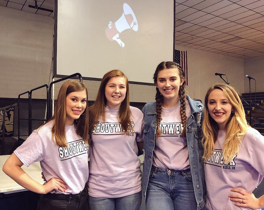 SHOUT_Week's tweet photo. Our awesome SHOUT execs. We wouldn't have been able to accomplish this amazing week without them! ❤️❤️ #1LOVEFORCASS https://t.co/DP6tnKJluc