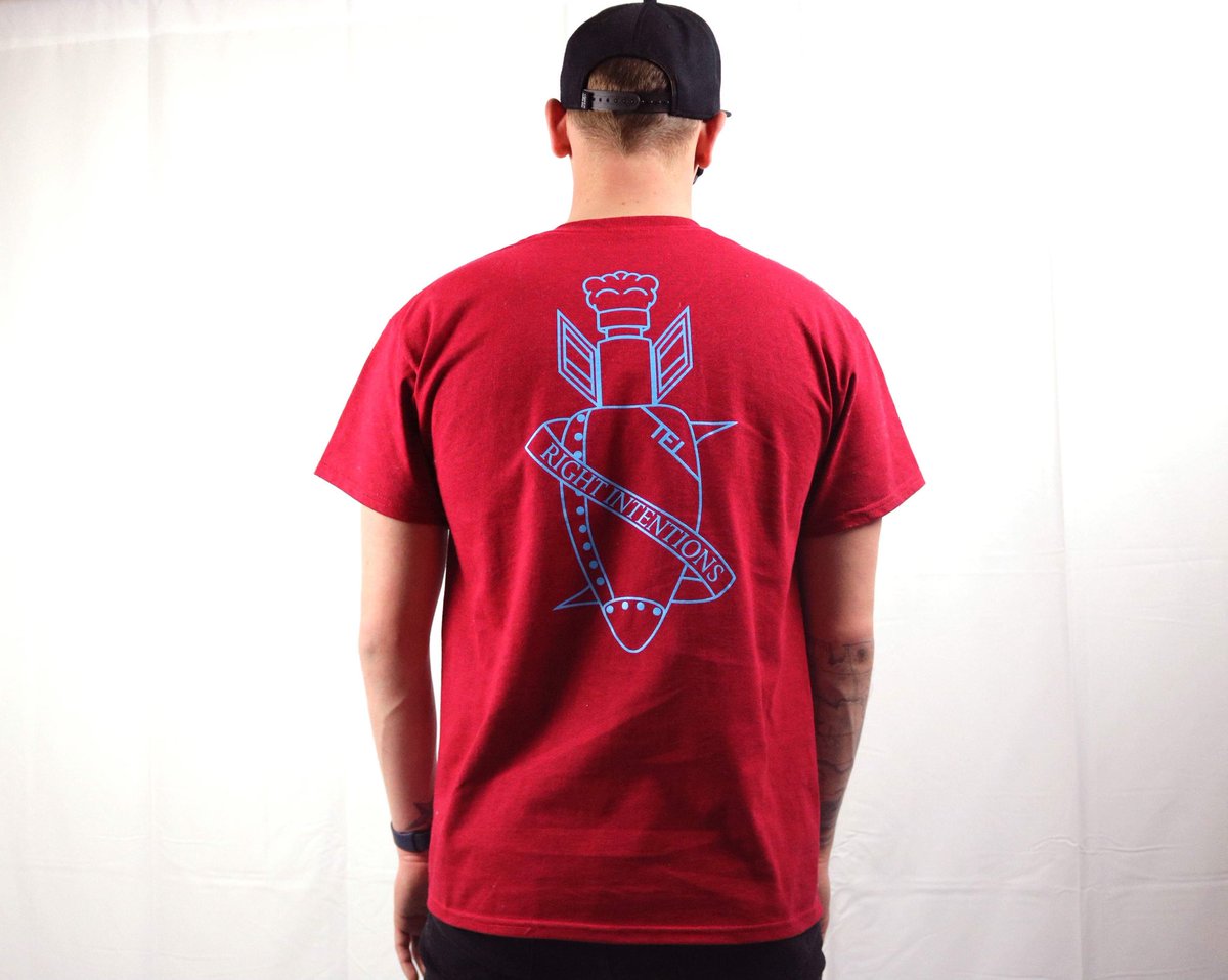 TheEndlessLine1's tweet photo. We still got our new merch but it’s going fast! Come out to a special show tonight @ @STUDIOSLIVE so you can still get some our new shirts and hoodies and also help us commemorate a good friend of ours Plenty of great music will be played tonight
Photos and shirt @Codyjacobsosin https://t.co/jnC5i0smAi