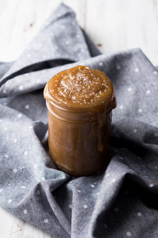 ExSloth's tweet image. Need caramel in a hurry? Try this 10 minute, 5 ingredient #vegan #saltedcaramel #veganeats #easysnacks bit.ly/tahinisaltedca…