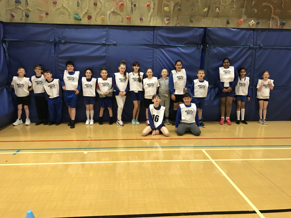 EllinghamSport's tweet photo. Sports hall athletics at CCC with @Kingston_SSP.
Great atmosphere as always and great fun for all involved. The team won a lot of track and field events as individuals and overall team winners. 🏃🏼‍♂️🥇🏃🏾‍♂️🥈🏹🥉🏋🏻‍♀️🏆 https://t.co/5B7TF0cfTe