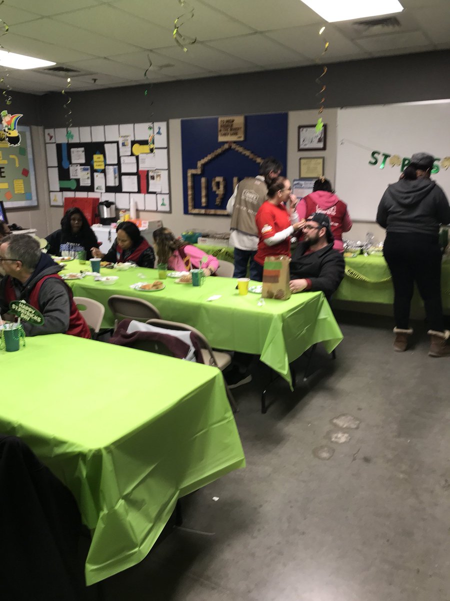 feil_james's tweet photo. St. Pats day themed Safety celebration in 1917! Great job in Q4!
@Breindl1917 #safetyfirst https://t.co/ShFnwthhwX