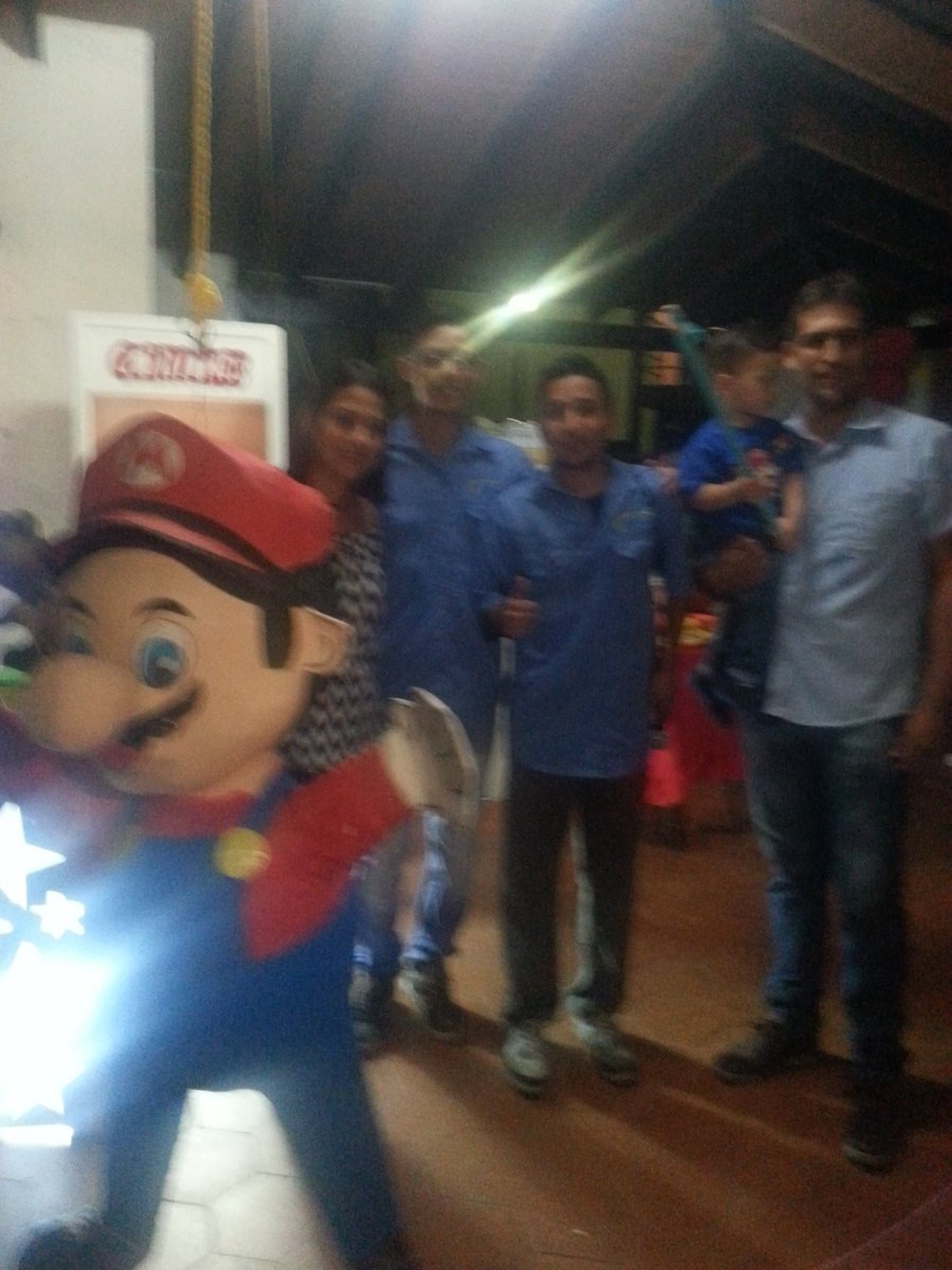 inflarines's tweet photo. Fiesta Motivo Mario Bros! siguenos en todas nuestras redes sociales, por Instagram @inflarines y Facebook "Eventos inflarines"... https://t.co/z7KIO1pOnK