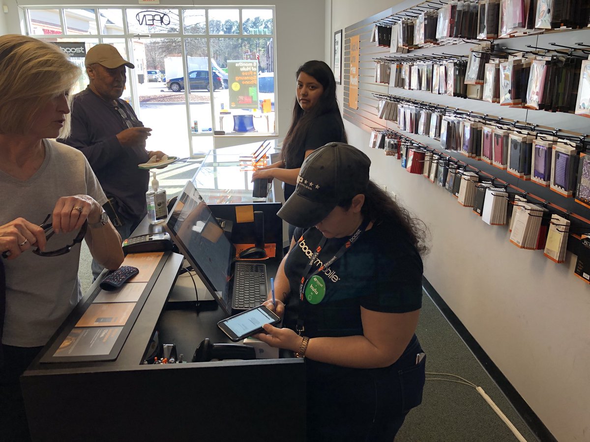 BoostJeff's tweet photo. Verizon port in! IPHONE 8Plus!
@SPG_AJ @shawnatspg https://t.co/sqFnBmNRRO