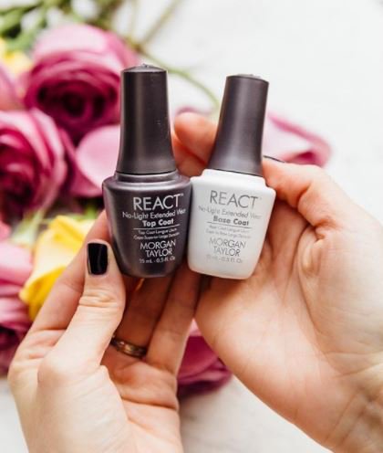 MTMorganTaylor's tweet photo. Couple goals! @beeneth absolutely loves using REACT base and top coat and refuses to use anything else when it comes to her nails. #MorganTaylor #REACT #lacquerlovers https://t.co/rsM7l46PRB