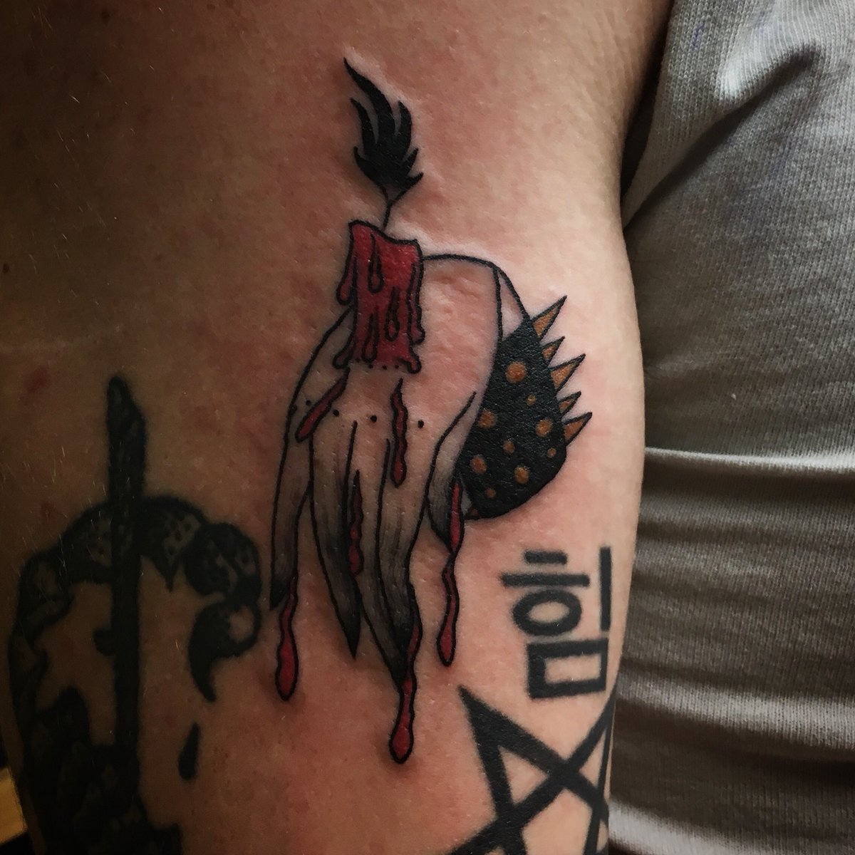 noclout42069's tweet photo. ๐ฏ๐ฆHand Jobs๐๐ปโจ for @all_dan_day #tatdaddy #holdfasttattoo #shrimpydinklers #handjob #ponyplay #MmmynameisDanandIamfromplanetIfuckhorses #๐ค๐ฆ๐ https://t.co/vTYxRBNPH1