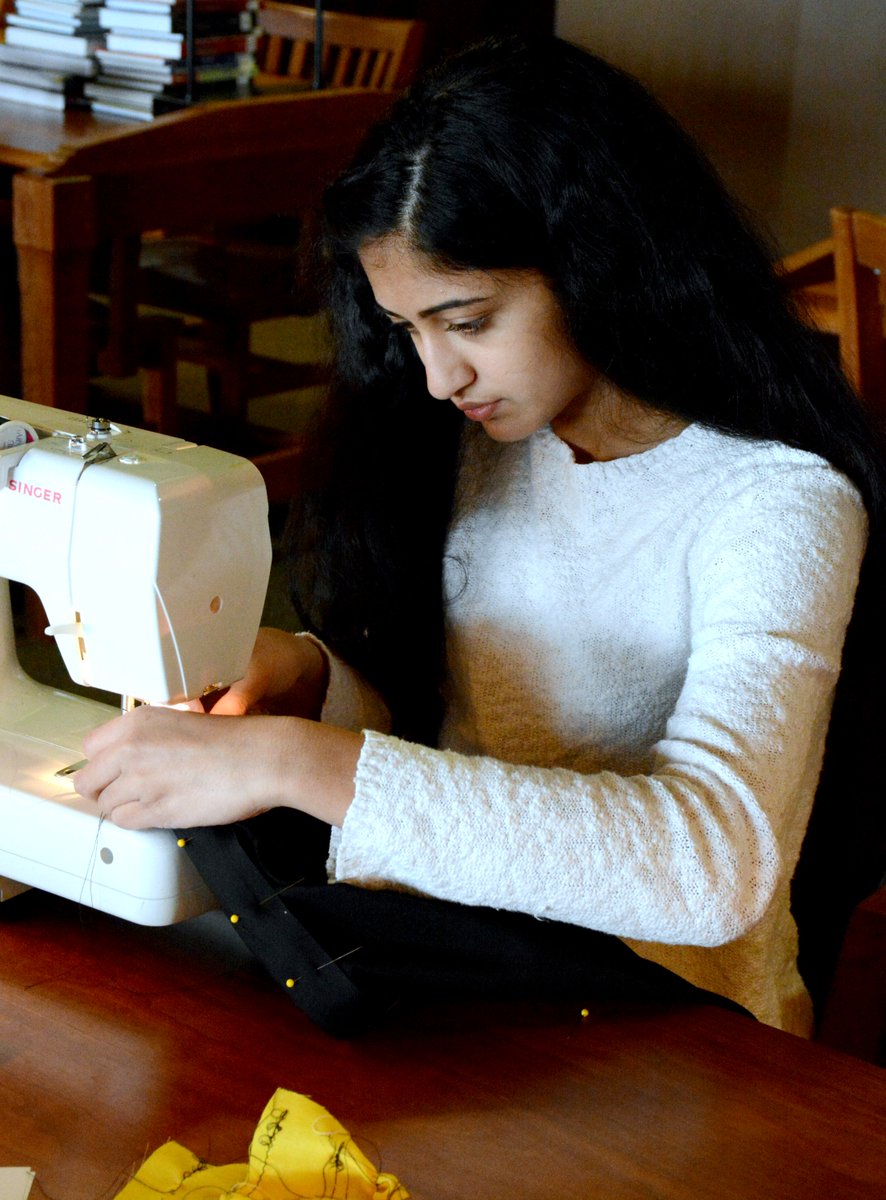 hhokc's tweet image. The art of sewing is not lost on these Chargers! #sewingtechniques #designandcreate #letsmakesomething #HHExplore18 #hhokc