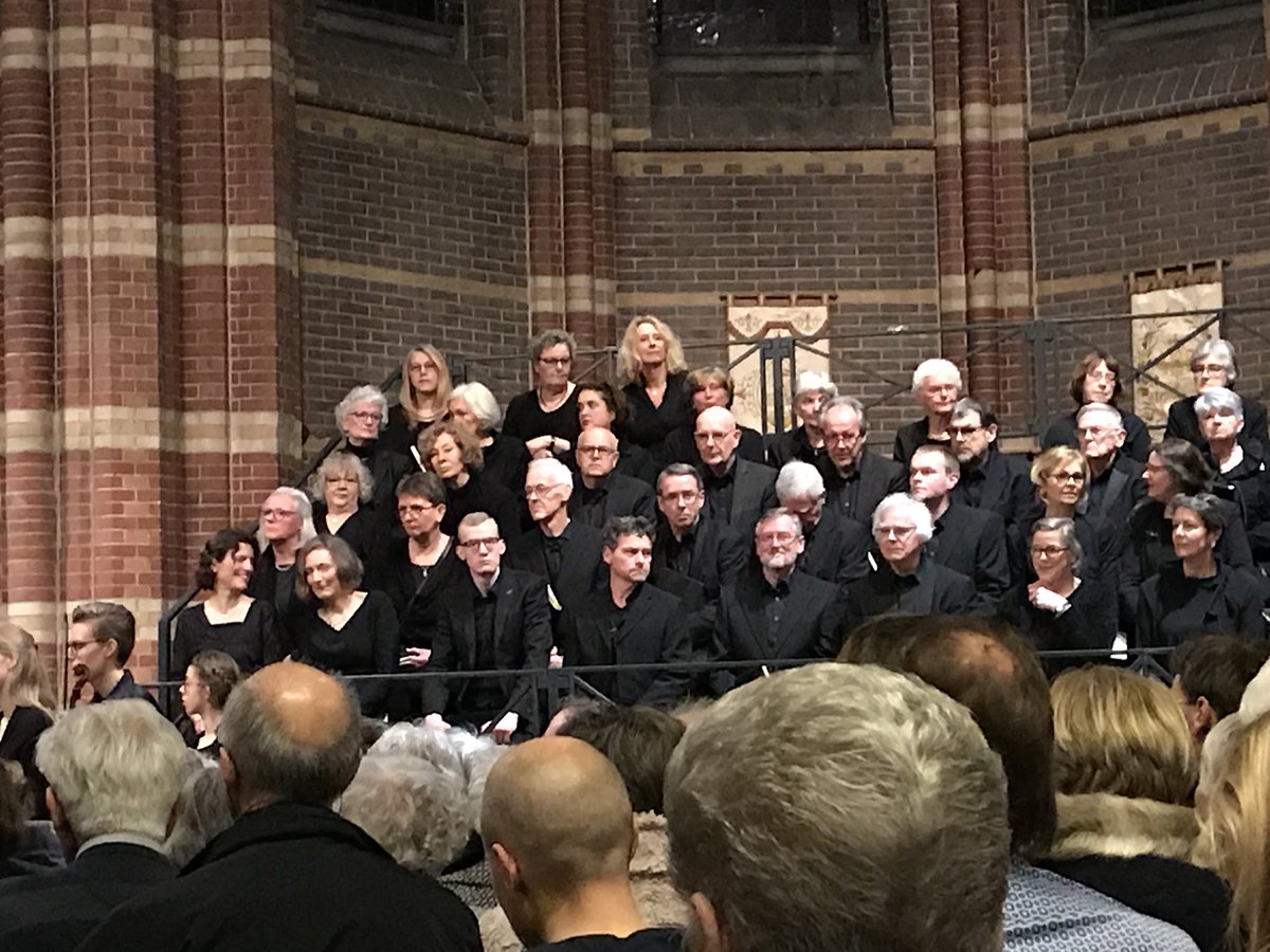 rinettereynvaan's tweet photo. #MatthausPassion #Antoniuskerk #Merwe’sOratoriumVereniging prachtig. https://t.co/wYmiH2hNw7