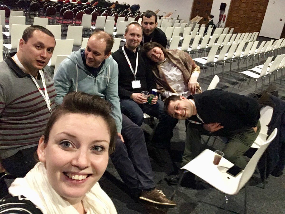 Afterparty na @eshopsummitcz #BiKo #ViSp #birell #VzpominameNaBudejice <a href="/briloteam/">Brilo Team 💻</a> <a href="/hlavacm/">Martin Hlaváč 💻 ☁️ ⛏️ | 🚵⚽🏃</a> <a href="/JiriKolda/">Kolda (Jiří Kolařík)</a> <a href="/Kocifaj/">Tomáš Kocifaj</a> <a href="/JakubHladky/">Jakub Hladký 🐟</a> <a href="/vEnCaXcz/">vEnCa-X</a> <a href="/holomkova/">viktorija</a>