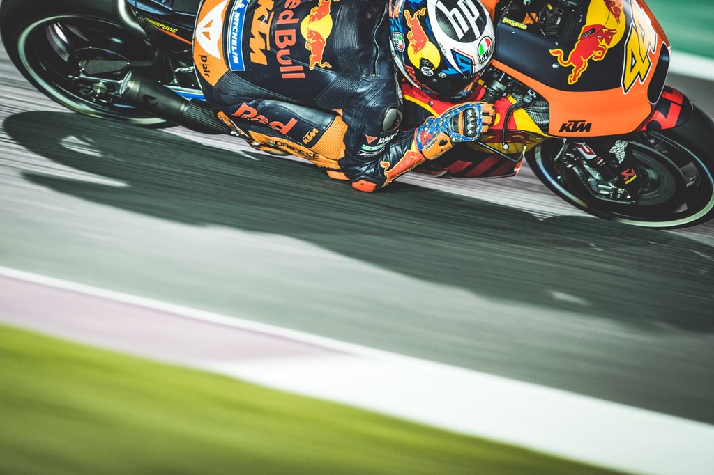 KTM_Racing's tweet photo. PICTURES @MotoGP #QatarGP with #PE44 & #BS38 on MEDIA LIBRARY.
🖥 https://t.co/PZ8IZ9utQW
📸 #MarcinKin
#KTM #RC16 #READYTORACE #GivesYouWings #MotoGP2018 https://t.co/mdH6wNXoIN